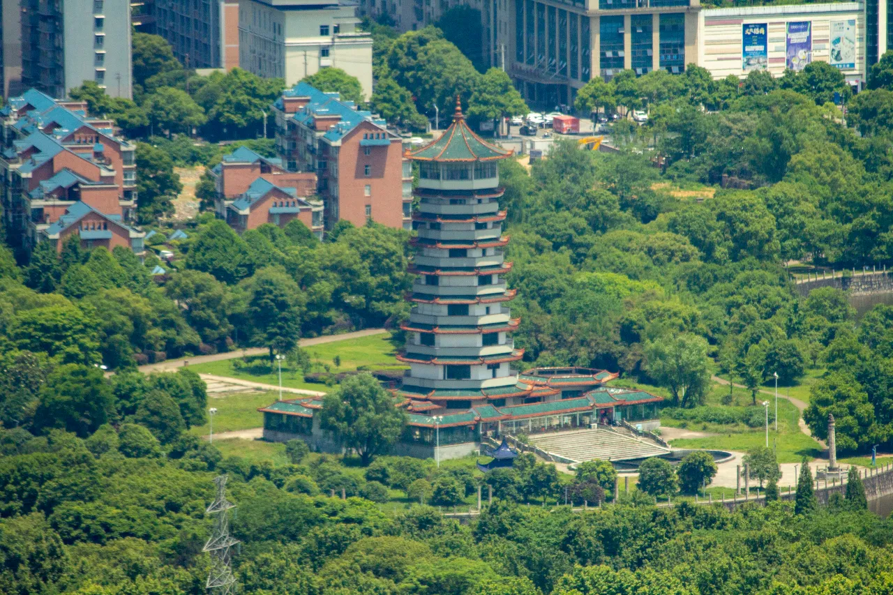 烈士公园现场照片 2
