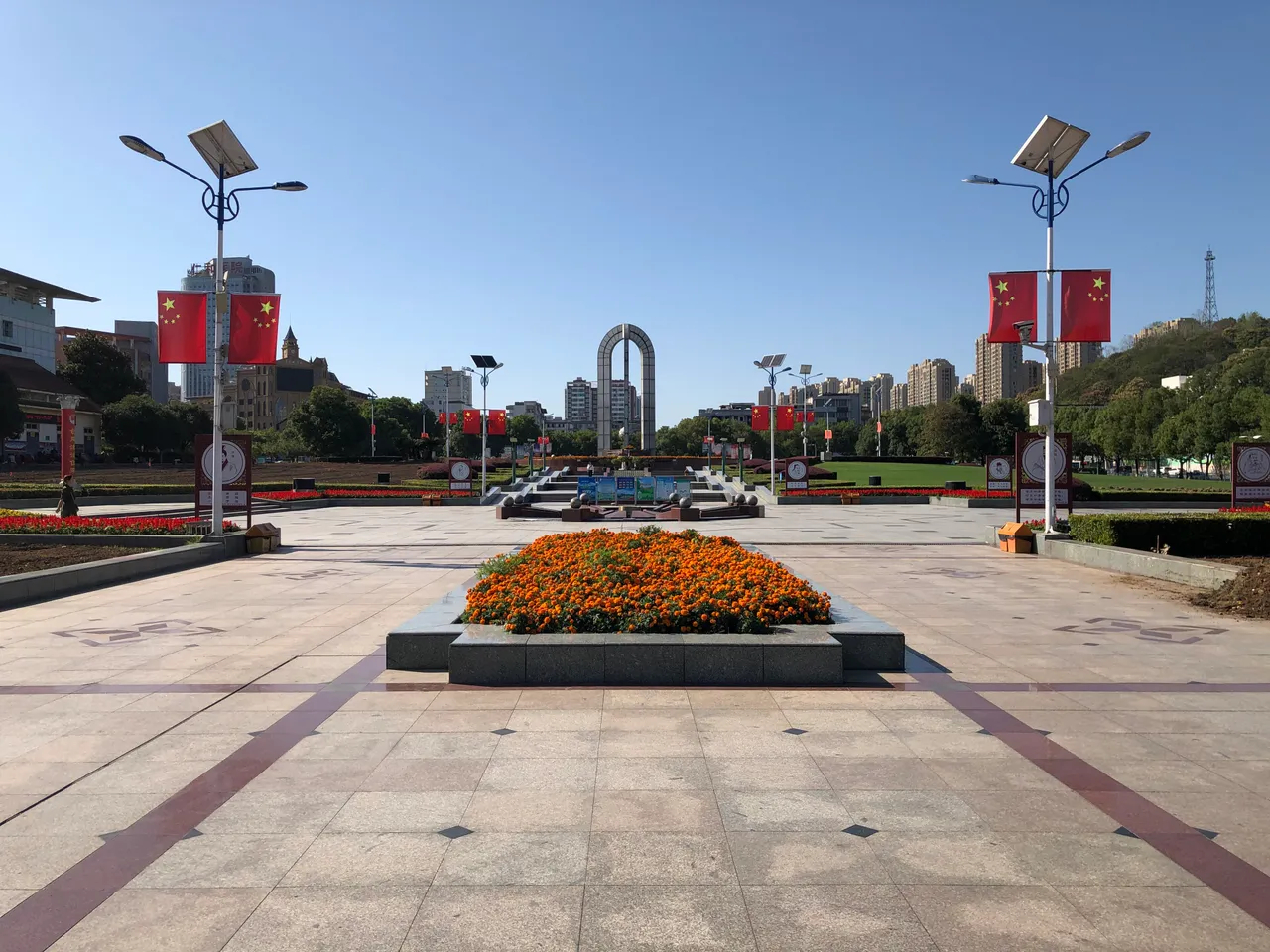 五一广场现场照片 4
