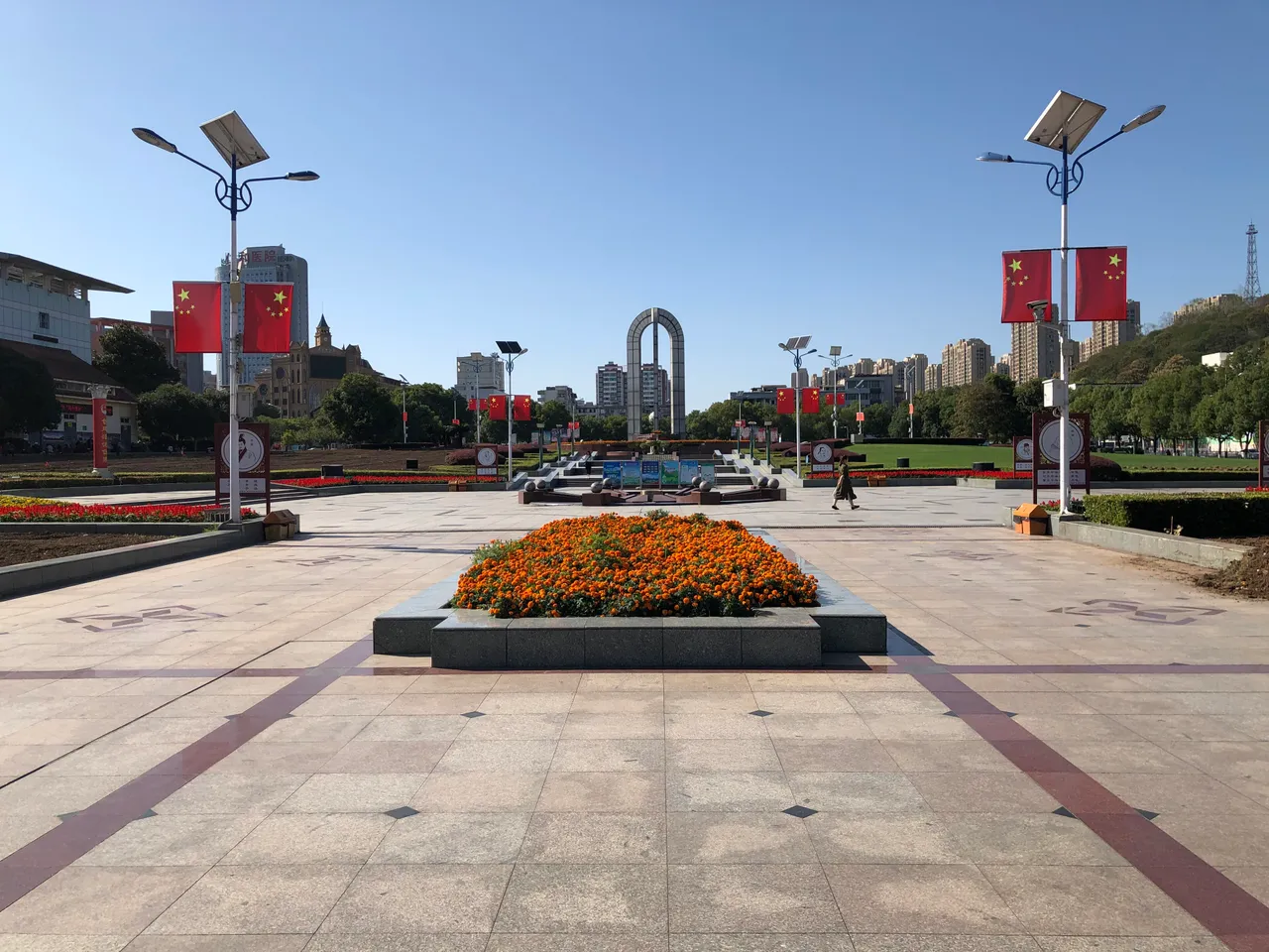 五一广场现场照片 2