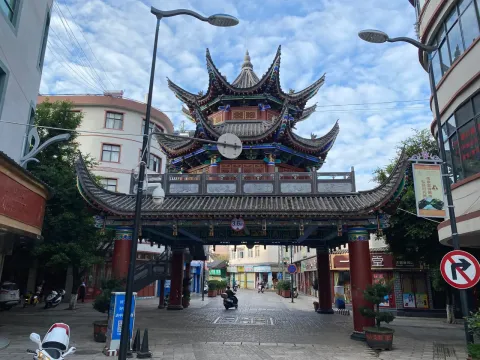 On-site photo 2 of Shi Zi Jie