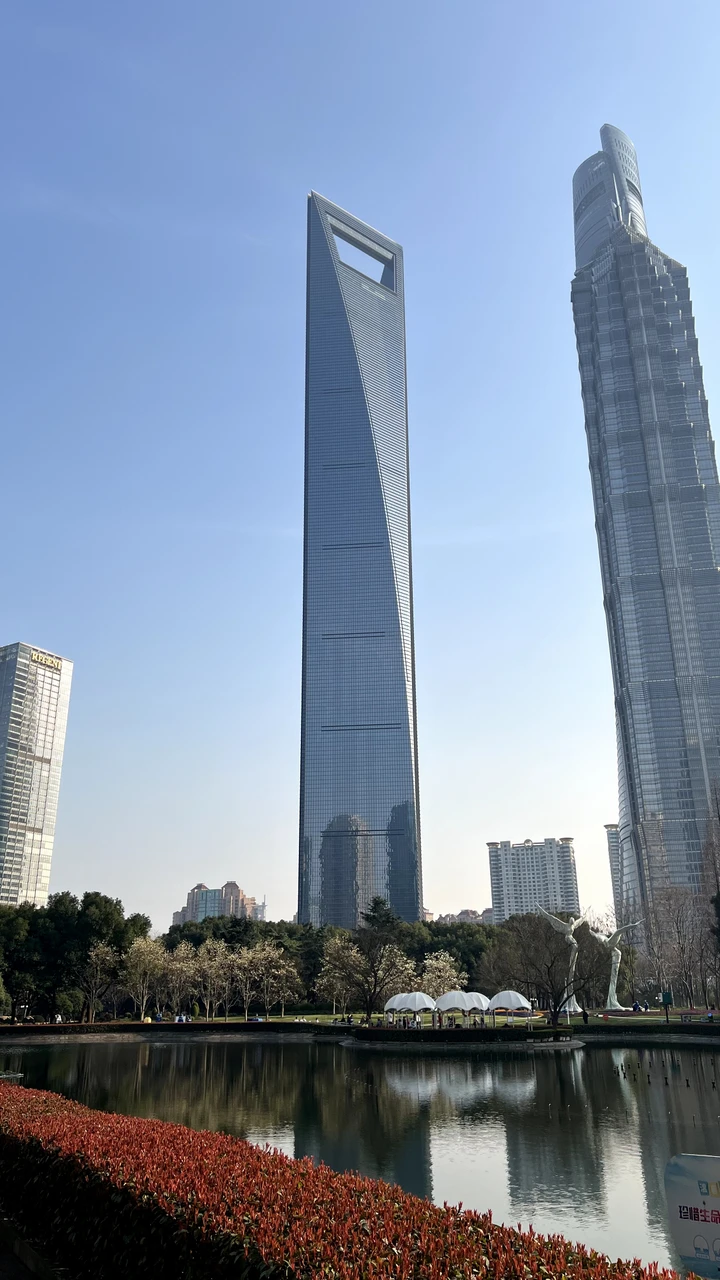 On-site photo 8 of Huan Qiu Jin Rong Zhong Xin