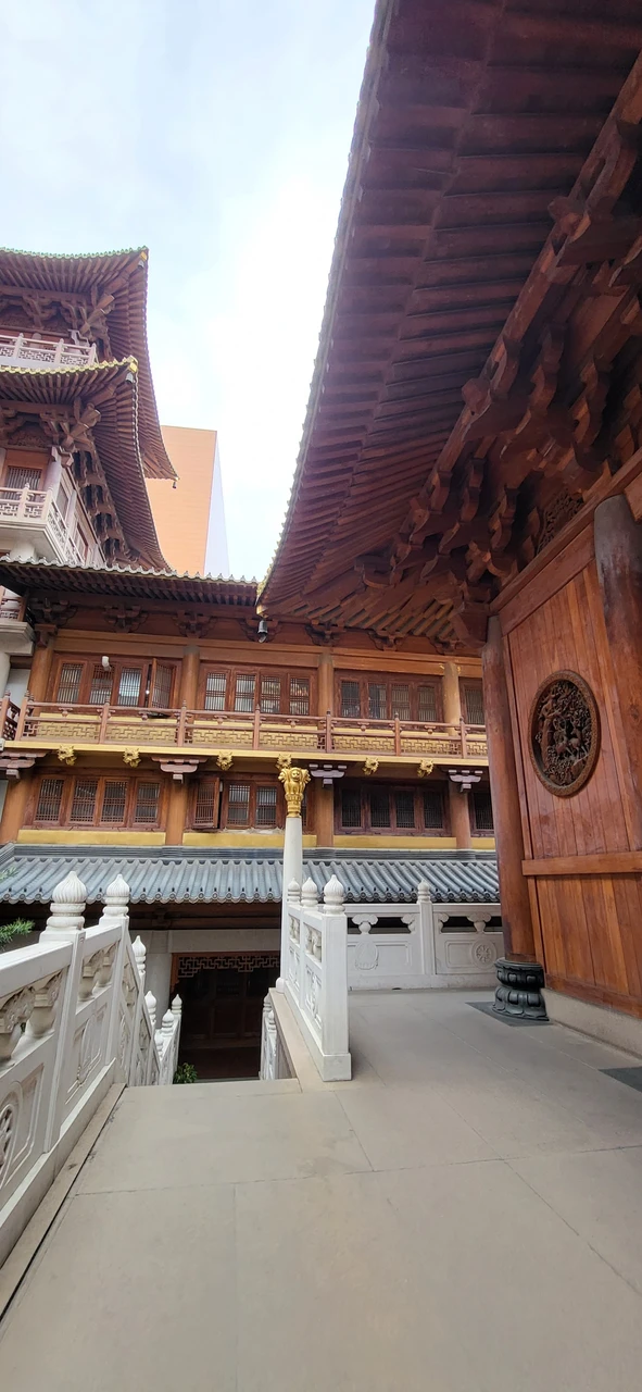 静安寺现场照片 3