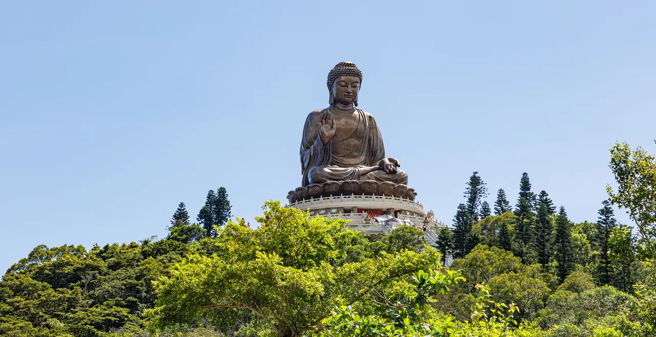 On-site photo 4 of Tian Tan Da Fu