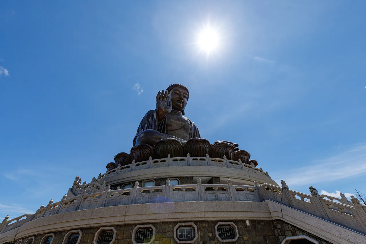 On-site photo 3 of Tian Tan Da Fu