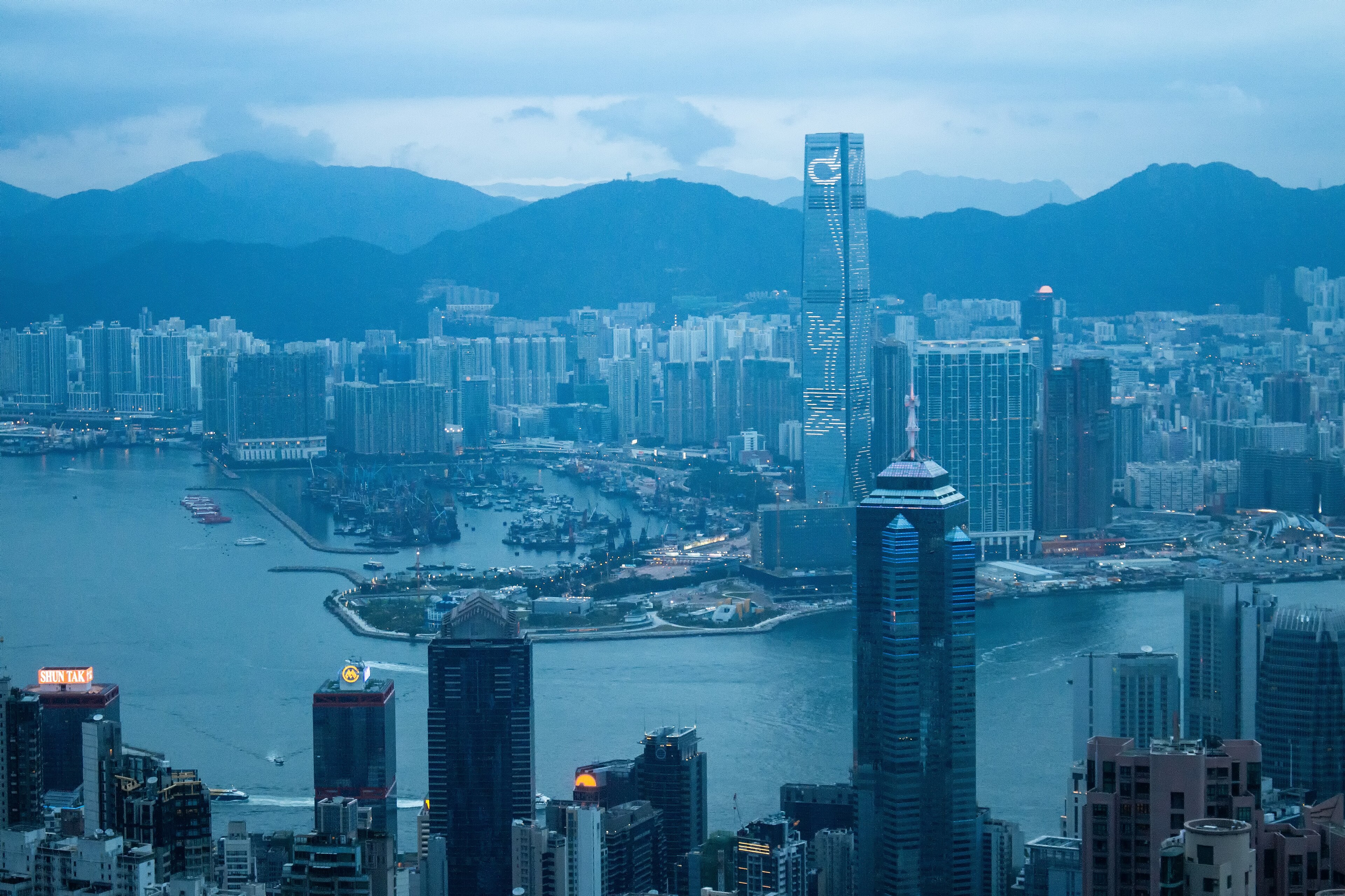 维多利亚港现场照片 2