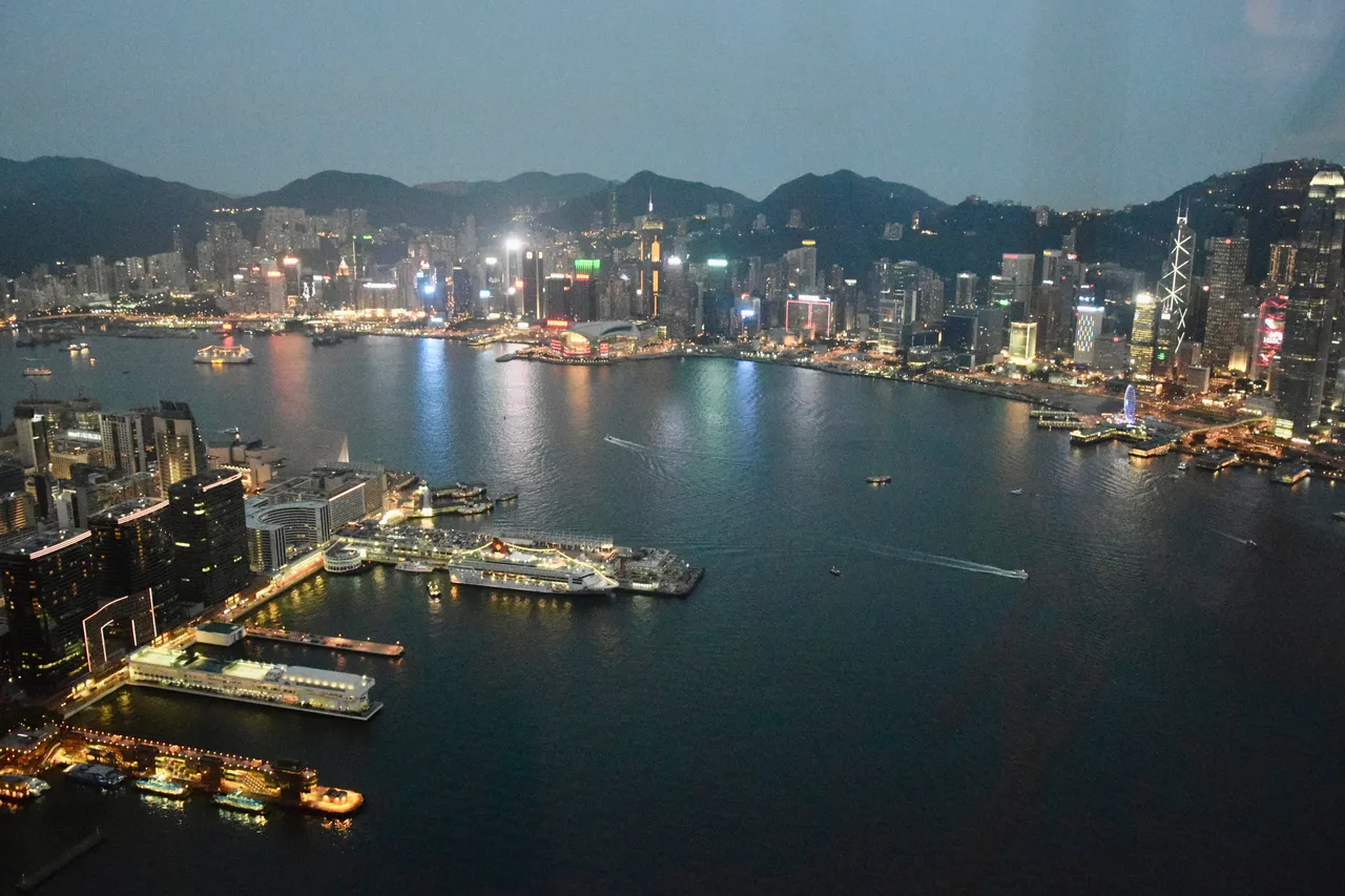 维多利亚港现场照片 3