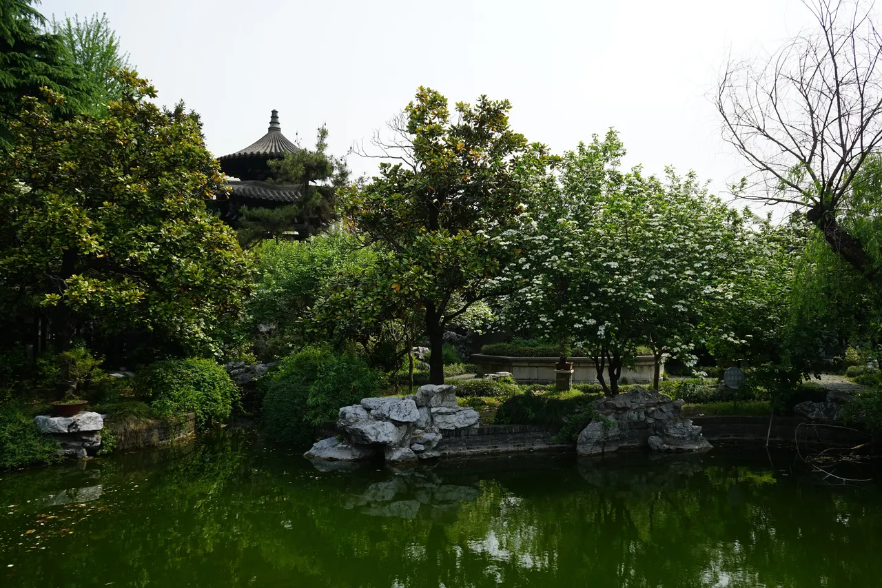 On-site photo 2 of Qiong Hua Guan